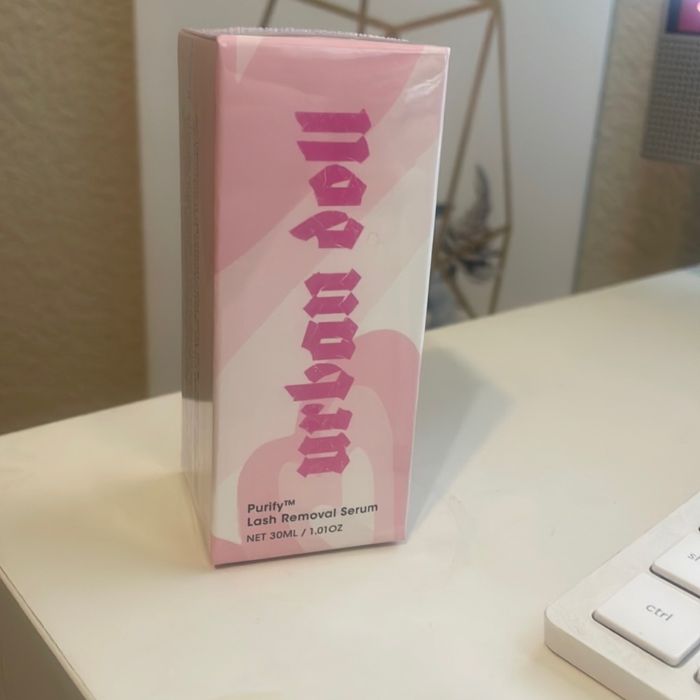 Urban Doll Lash Removal Serum